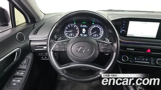 Hyundai Sonata 2021 — Фото 13/20