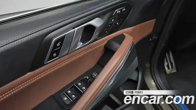 BMW X6 2022 — Фото 15/20