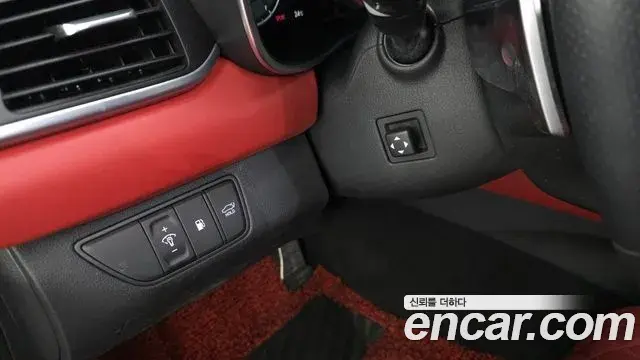 Genesis G70 2022 — ფოტო 34/36