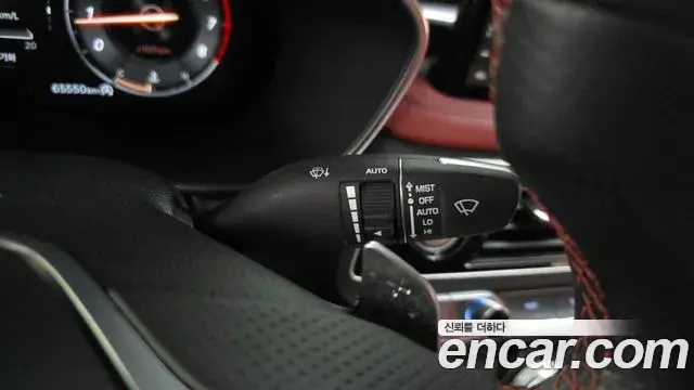 Genesis G70 2022 — ფოტო 14/36