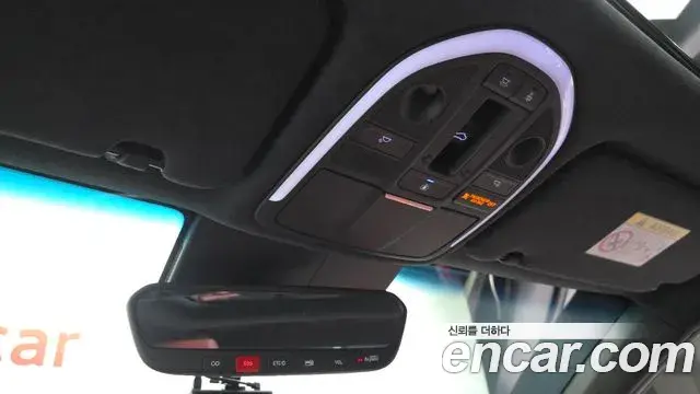 Genesis G70 2022 — ფოტო 22/36