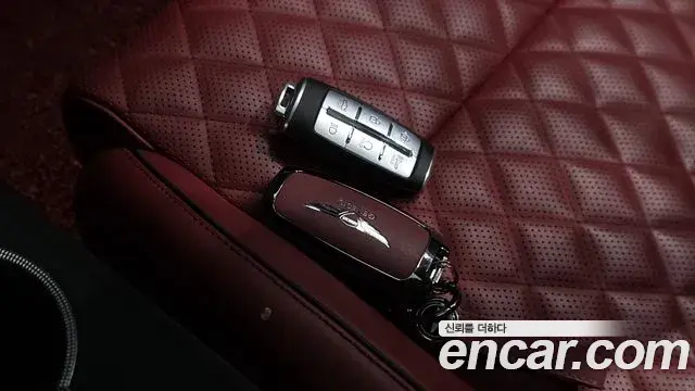 Genesis G70 2022 — ფოტო 18/36
