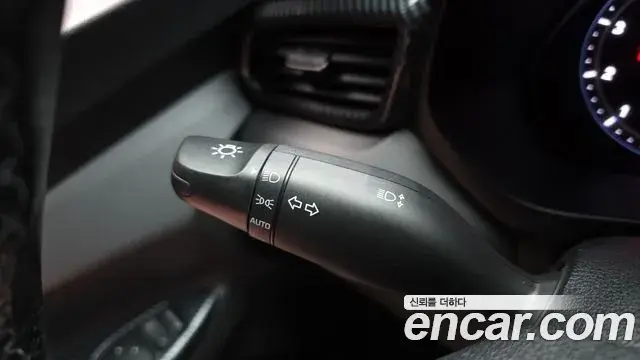 Hyundai Veloster 2018 — Фото 20/20