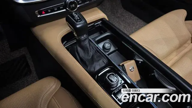 Volvo S90 2019 — Şəkil 12/20