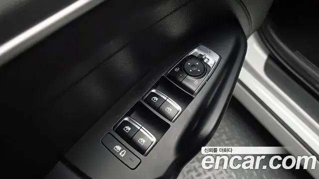 Kia K5 2024 — Photo 15/32