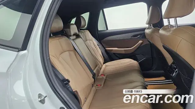 Renault Samsung Grand Koleos 2024 — Фото 12/20