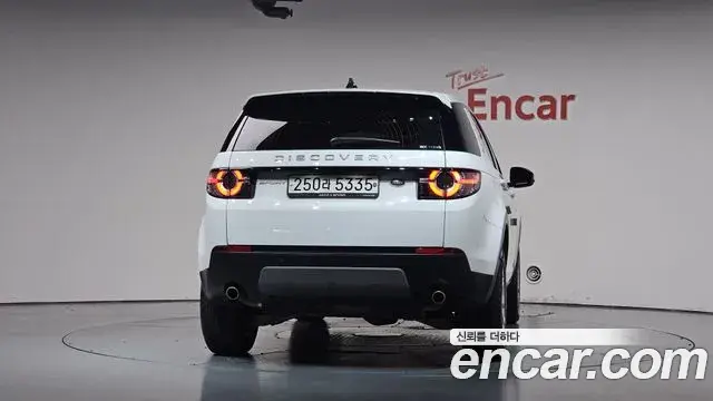 Land Rover Discovery Sport 2019 — ფოტო 4/34