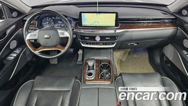 Kia The K9 2018 — Photo 7/20