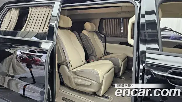 Kia Carnival 2025 — Şəkil 14/34