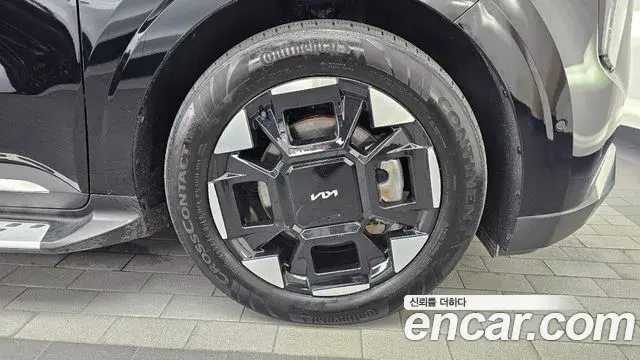 Kia Carnival 2025 — Şəkil 8/34