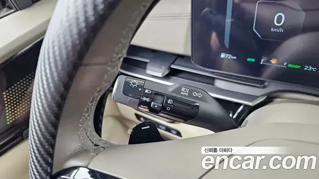 Kia Carnival 2025 — Şəkil 23/34