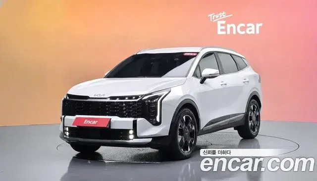 Kia Sportage 2024 — Фото 1/20