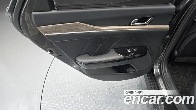 Kia K5 2022 — Photo 7/30