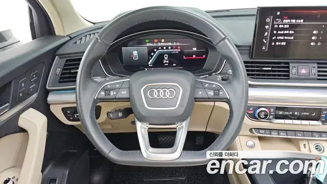 Audi Q5 2022 — Фото 12/20