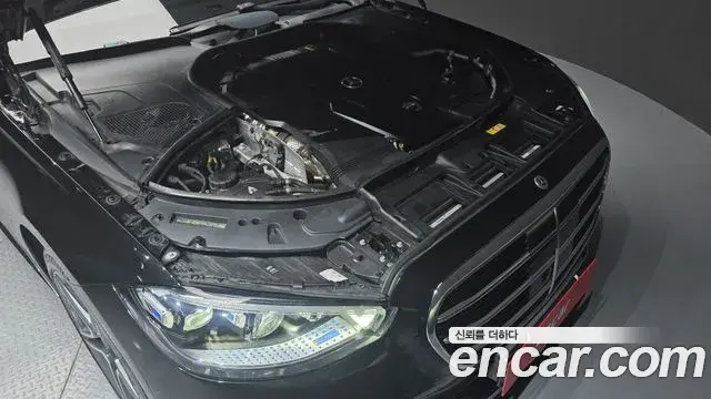 Mercedes-Benz S-Class 2022 — Фото 6/20