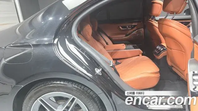 Mercedes-Benz S-Class 2022 — Фото 11/20
