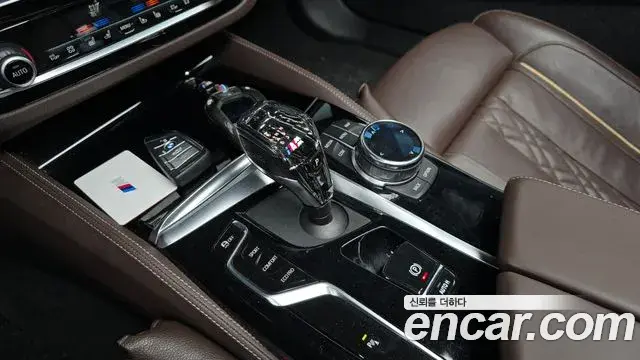 BMW 5 Series 2022 — Фото 9/20