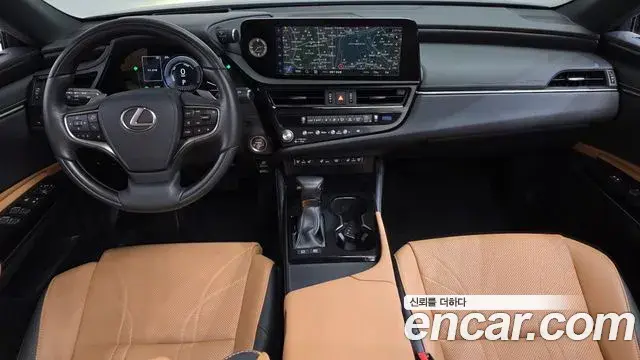 Lexus ES300h 2023 — Şəkil 9/35