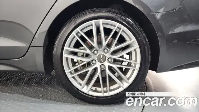 Genesis G70 2019 — Şəkil 14/35