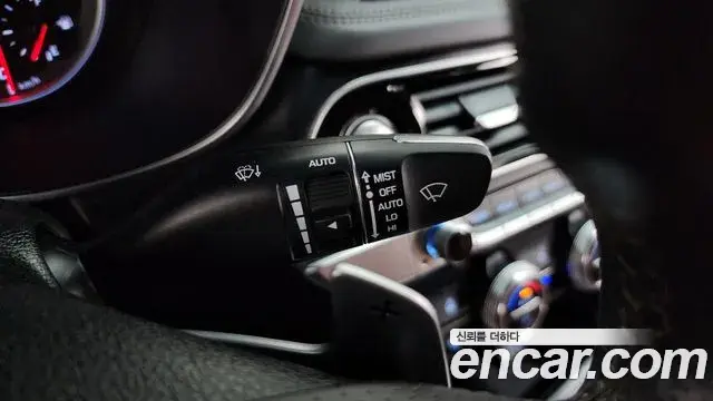 Genesis G70 2019 — Şəkil 16/35