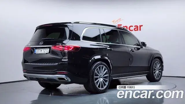Mercedes-Benz GLS-Class 2021 — Photo 2/20