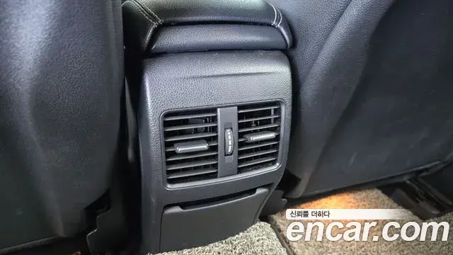 Mercedes-Benz GLA-Class 2018 — Şəkil 1/31