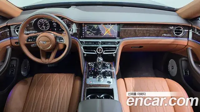 Bentley Flying Spur 2023 — Фото 7/20