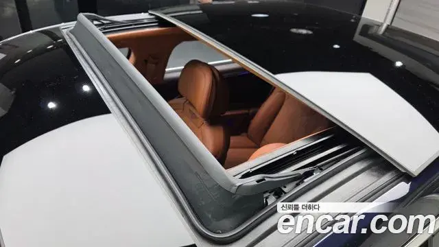 Bentley Flying Spur 2023 — Фото 19/20