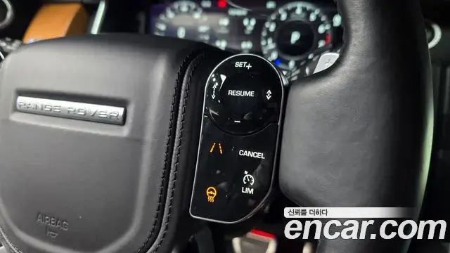 Land Rover Range Rover 2018 — Photo 13/34