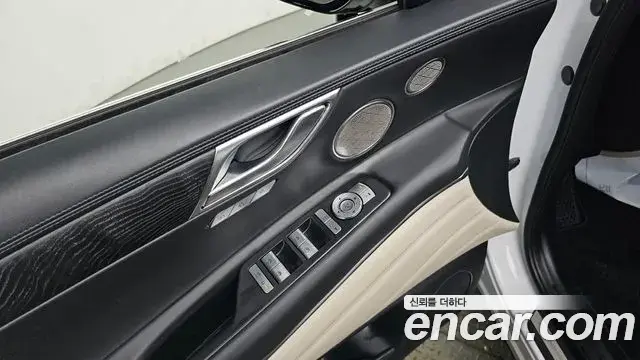 Genesis GV80 2020 — Photo 13/20