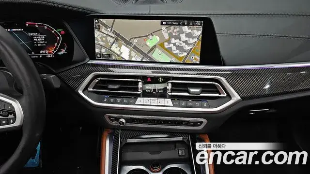 BMW X6 2023 — Фото 14/20
