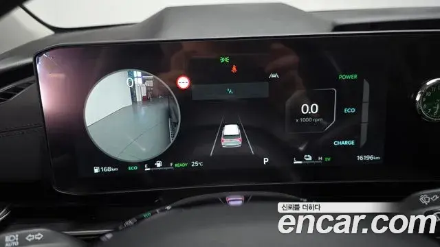 Kia Carnival 2024 — Photo 8/20