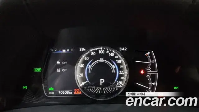 Lexus ES300h 2019 — Şəkil 8/20