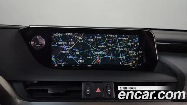 Lexus ES300h 2019 — Şəkil 12/20