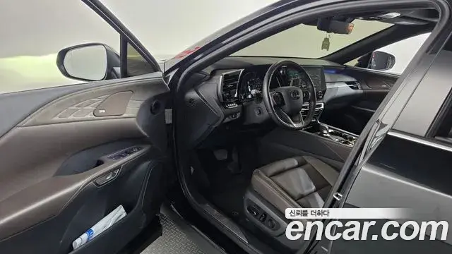 Lexus RX350h 2024 — Şəkil 13/20