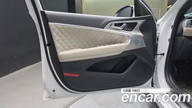 Genesis G70 2021 — Photo 4/33