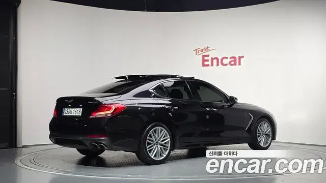 Genesis G70 2020 — Photo 19/32