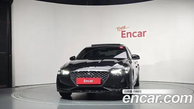 Genesis G70 2020 — Photo 8/32
