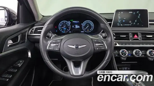 Genesis G70 2020 — Photo 2/32