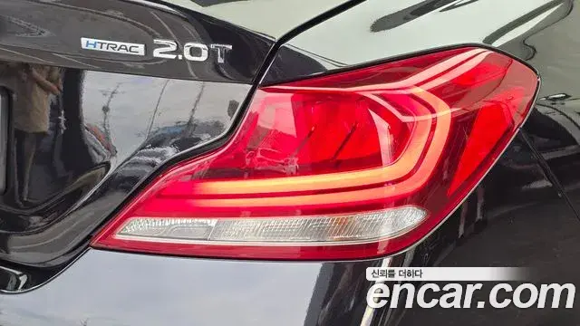 Genesis G70 2020 — Photo 22/32