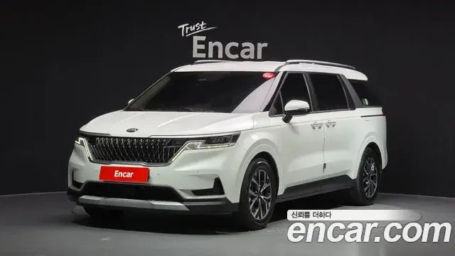 Kia Carnival 2021 — Photo 1/20