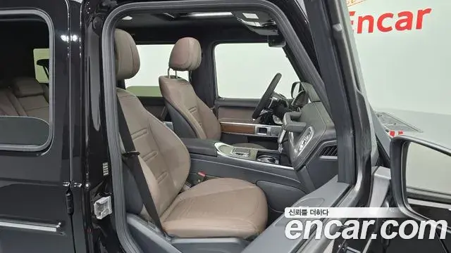 Mercedes-Benz G-Class 2026 — Photo 23/30