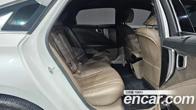 Kia K8 2023 — Photo 37/38