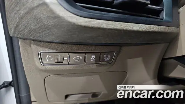 Kia K8 2023 — Photo 13/38