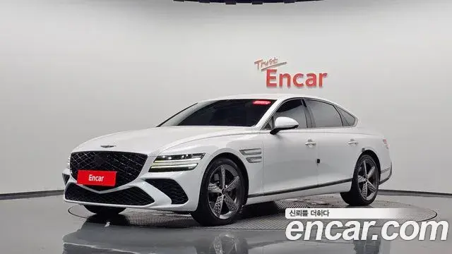 Genesis Electrified G80 2024 — Photo 11/20