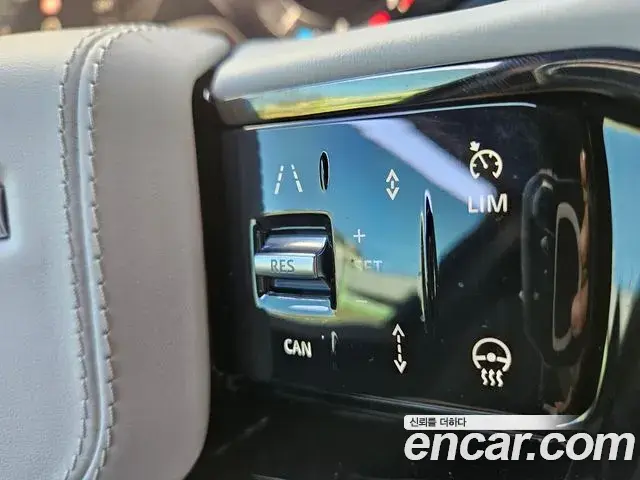 Land Rover Range Rover Sport 2024 — ფოტო 8/20