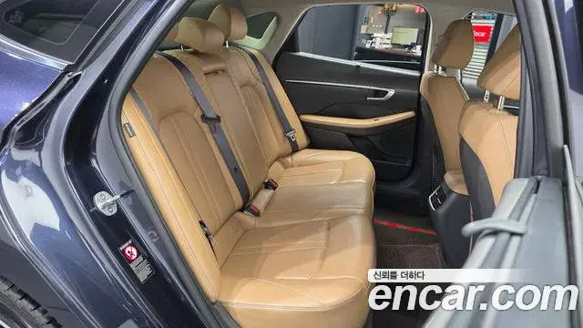 Hyundai Sonata 2019 — Фото 12/20
