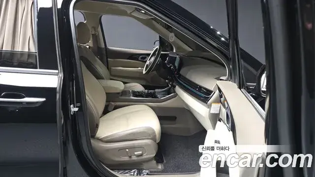Kia Carnival 2024 — Photo 11/20