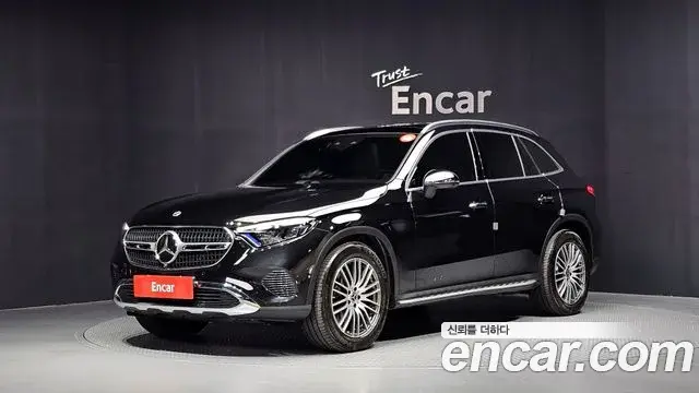 Mercedes-Benz GLC-Class 2025 — Фото 1/20