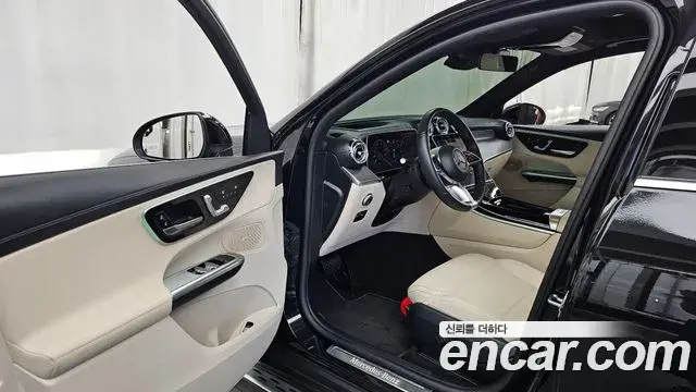 Mercedes-Benz GLC-Class 2025 — Фото 10/20